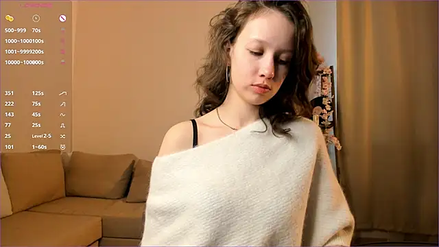 Snapshot of LachelleFrommer chatting on April 7, 2026, 1:07 am LachelleFrommer online show from April 7, 2026, 1:07 am