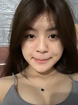 Cheerful-girl online show from November 30, 2025, 5:58 pm