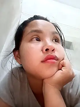 Snapshot of Pretty-haert chatting on April 7, 2026, 3:36 pm Pretty-haert online show from April 7, 2026, 3:36 pm