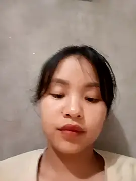 Snapshot of Pretty-haert chatting on April 14, 2026, 2:44 pm Pretty-haert online show from April 14, 2026, 2:44 pm