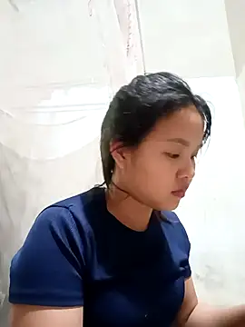 Snapshot of Pretty-haert chatting on March 31, 2026, 4:36 am Pretty-haert online show from March 31, 2026, 4:36 am