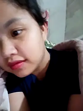 Snapshot of Pretty-haert chatting on March 9, 2026, 2:37 am Pretty-haert online show from March 9, 2026, 2:37 am