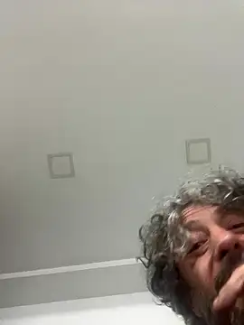 Snapshot of Petebulimia chatting on January 17, 2026, 12:26 am Petebulimia online show from January 17, 2026, 12:26 am