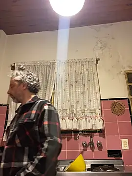 Snapshot of Petebulimia chatting on June 26, 2026, 1:33 am Petebulimia online show from June 26, 2026, 1:33 am