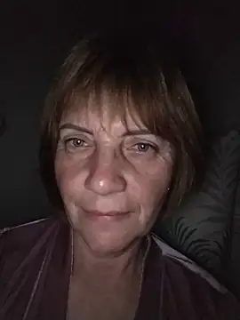 Snapshot of MichelleLove48 chatting on June 4, 2026, 12:04 am MichelleLove48 online show from June 4, 2026, 12:04 am