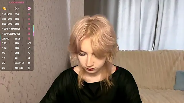 Snapshot of MargyDejong chatting on May 1, 2026, 9:36 am MargyDejong online show from May 1, 2026, 9:36 am