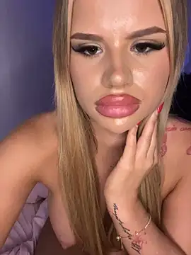 Danielaa 2005 online show from February 25, 2026, 6:08 pm