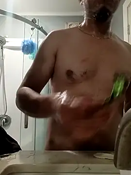 Lalin2323 online show from April 7, 2026, 1:51 am