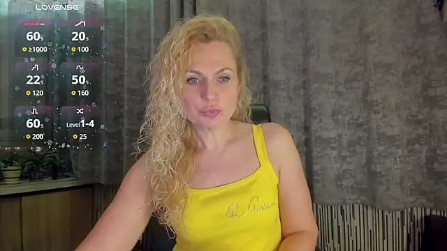 LanaLight x online show from March 12, 2026, 7:29 pm