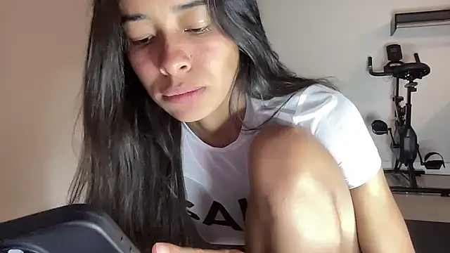 Snapshot of HosanaKim chatting on February 13, 2026, 9:48 pm HosanaKim online show from February 13, 2026, 9:48 pm