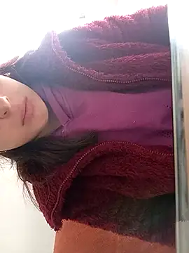 gatitachula93 online show from February 27, 2026, 2:28 pm