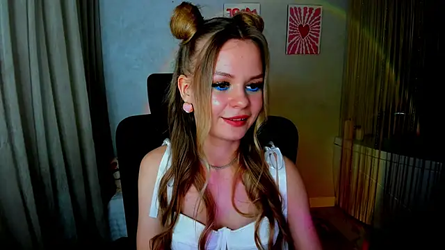 MidnighteAura online show from March 1, 2026, 7:47 pm