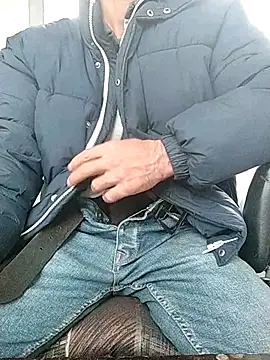 kral4531 online show from December 4, 2025, 5:17 am