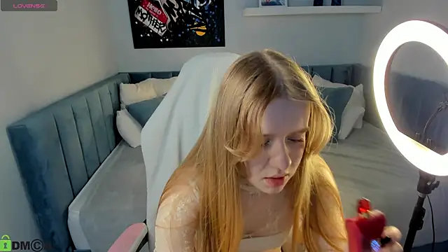 Snapshot of Victori_Fox chatting on May 7, 2026, 11:41 pm Victori Fox online show from May 7, 2026, 11:41 pm