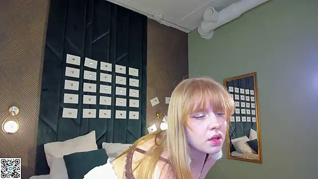 Snapshot of Victori_Fox chatting on May 28, 2026, 12:51 am Victori Fox online show from May 28, 2026, 12:51 am