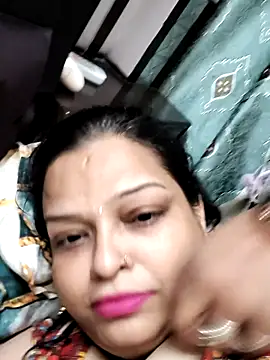 Snapshot of Sexey-Model21 chatting on June 10, 2026, 5:47 pm Sexey-Model21 online show from June 10, 2026, 5:47 pm