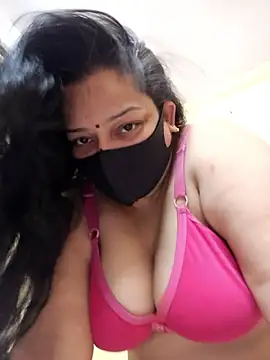 Snapshot of Sexey-Model21 chatting on May 3, 2026, 4:32 pm Sexey-Model21 online show from May 3, 2026, 4:32 pm