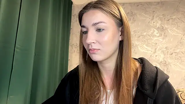 MerleneDelerme online show from December 17, 2025, 5:12 am