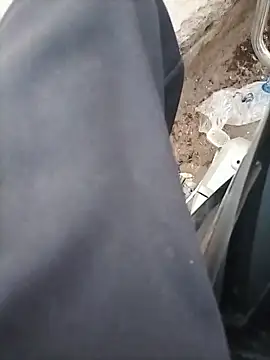 Snapshot of slimmicute chatting on December 17, 2025, 12:32 pm slimmicute online show from December 17, 2025, 12:32 pm