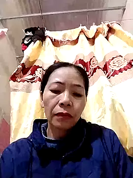 Snapshot of Cool-iponk chatting on December 16, 2025, 8:40 am Cool-iponk online show from December 16, 2025, 8:40 am