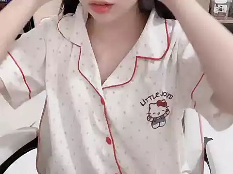 Snapshot of Yuyu-baobei chatting on February 13, 2026, 3:01 pm Yuyu-baobei online show from February 13, 2026, 3:01 pm