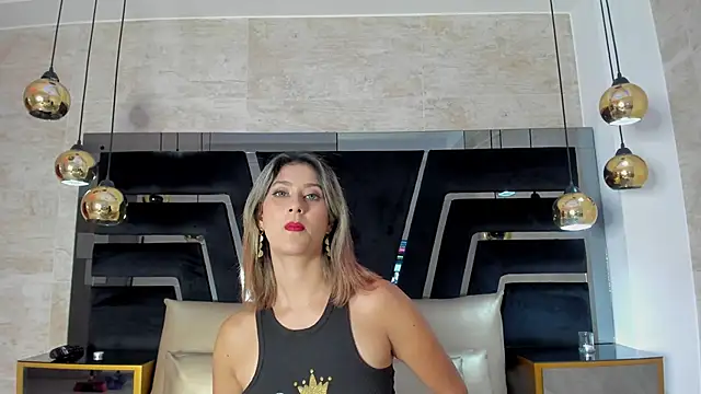 Snapshot of JulietaWales chatting on December 18, 2025, 11:47 am JulietaWales online show from December 18, 2025, 11:47 am