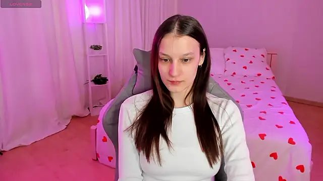 Snapshot of KrisDoeil chatting on March 12, 2026, 2:28 am KrisDoeil online show from March 12, 2026, 2:28 am