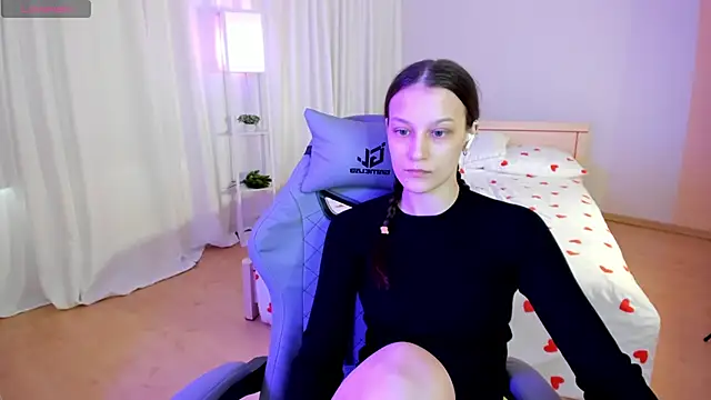 Snapshot of KrisDoeil chatting on March 29, 2026, 2:13 am KrisDoeil online show from March 29, 2026, 2:13 am