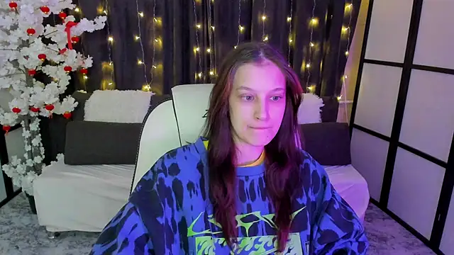 Snapshot of KrisDoeil chatting on January 13, 2026, 2:15 am KrisDoeil online show from January 13, 2026, 2:15 am