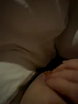 Snapshot of saphira3013 chatting on December 2, 2025, 12:44 am saphira3013 online show from December 2, 2025, 12:44 am