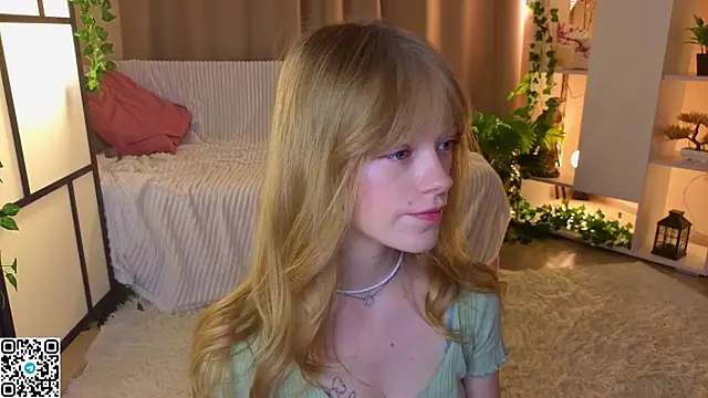 Snapshot of MatthewHoffis chatting on June 6, 2026, 8:25 pm MatthewHoffis online show from June 6, 2026, 8:25 pm
