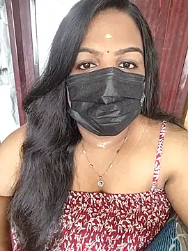 Snapshot of Tamil_Shara chatting on June 10, 2026, 9:32 am Tamil Shara online show from June 10, 2026, 9:32 am