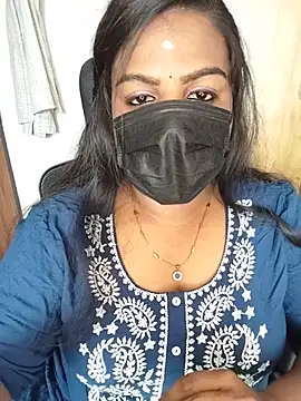 Snapshot of Tamil_Shara chatting on July 18, 2026, 11:52 am Tamil Shara online show from July 18, 2026, 11:52 am