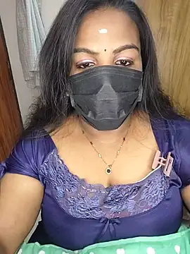 Snapshot of Tamil_Shara chatting on July 16, 2026, 5:10 pm Tamil Shara online show from July 16, 2026, 5:10 pm