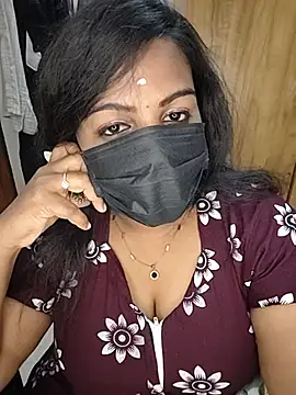 Snapshot of Tamil_Shara chatting on July 10, 2026, 10:32 pm Tamil Shara online show from July 10, 2026, 10:32 pm