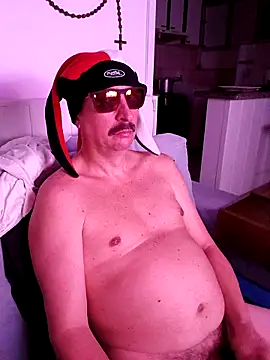 FocussedFreckle online show from March 21, 2026, 5:19 am