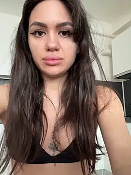 SiennaLuxexx online show from February 14, 2026, 12:38 pm