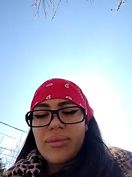 SiennaLuxexx online show from March 24, 2026, 10:15 am