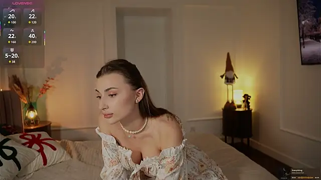 aestheticsdelya online show from December 3, 2025, 4:39 pm