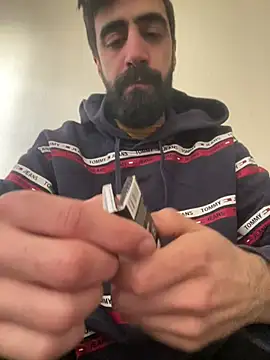 Snapshot of Ghost-Zero chatting on April 4, 2026, 12:23 pm Ghost-Zero online show from April 4, 2026, 12:23 pm