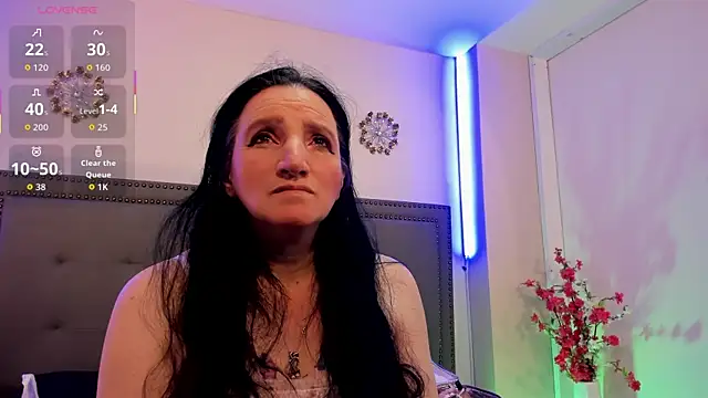 Andre cloefoxx  online show from February 12, 2026, 3:28 am