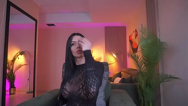 Ivy Trix online show from April 8, 2026, 6:20 pm