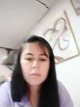 Snapshot of DORISHH chatting on December 15, 2025, 4:18 am DORISHH online show from December 15, 2025, 4:18 am