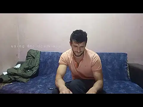 Snapshot of pumpman21 chatting on December 4, 2025, 8:08 pm pumpman21 online show from December 4, 2025, 8:08 pm