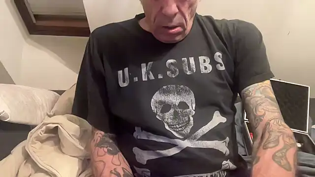 Snapshot of CBT-Sounding chatting on March 14, 2026, 10:49 pm CBT-Sounding online show from March 14, 2026, 10:49 pm