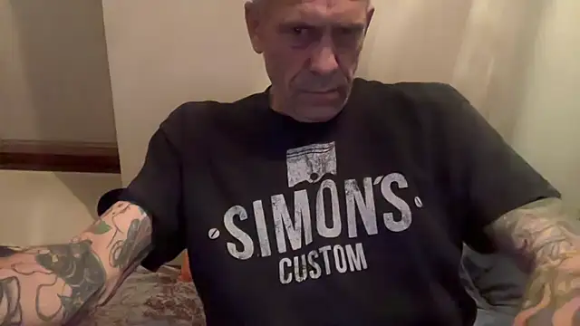 Snapshot of CBT-Sounding chatting on March 8, 2026, 3:21 am CBT-Sounding online show from March 8, 2026, 3:21 am