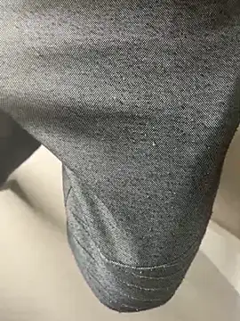 andresbale online show from December 15, 2025, 12:11 pm