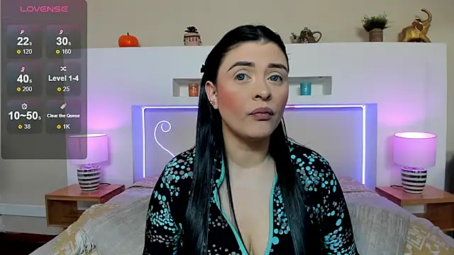 AnikaRomanoff  online show from February 11, 2026, 11:43 am