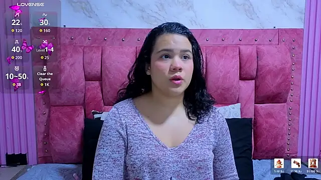 ValeryMorales online show from April 10, 2026, 7:32 pm