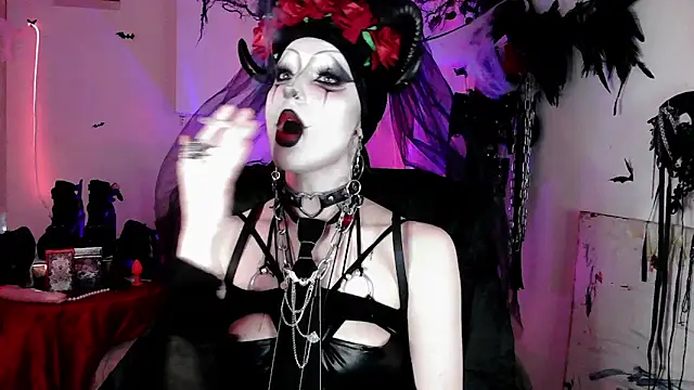 EmpressMorrigan online show from March 14, 2026, 11:27 am